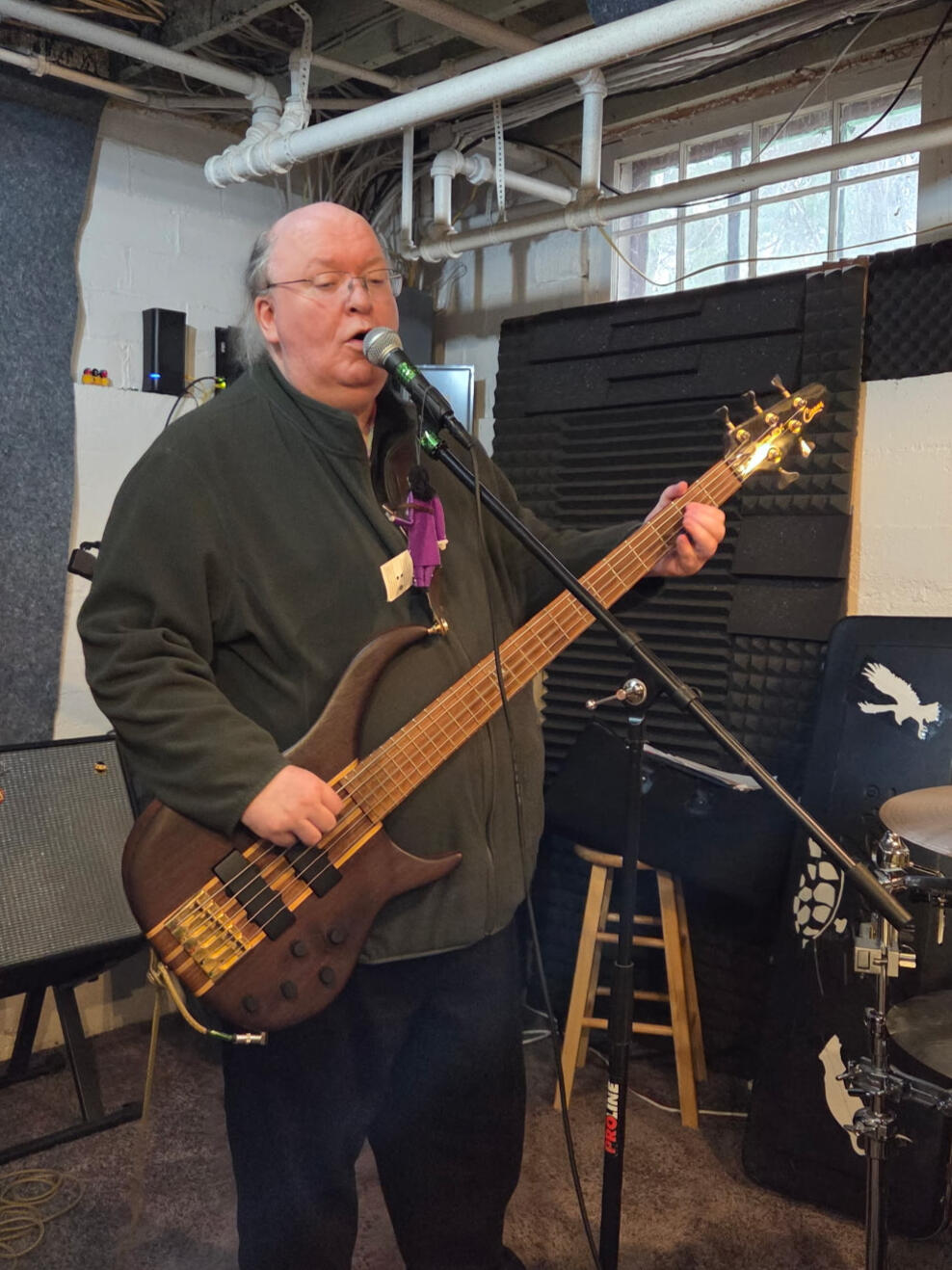 Slicke at practice Wait, what were the words?Wait, what are the chords?